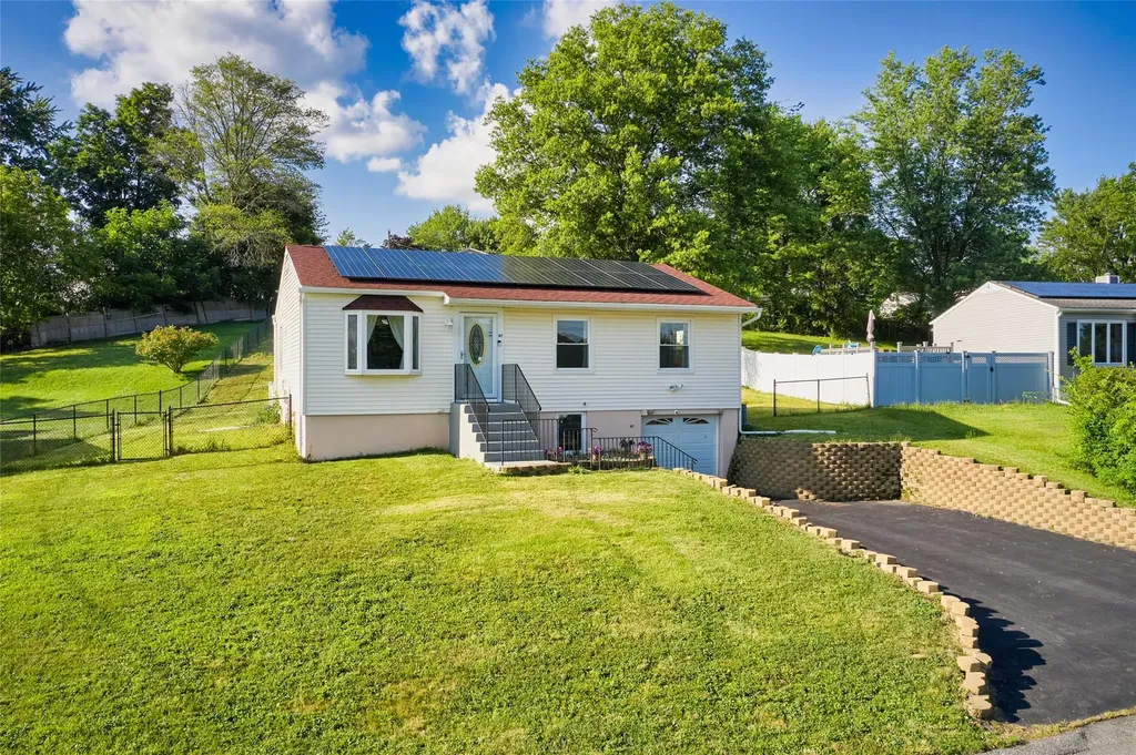 97 Riverview Drive Fishkill NY 12524
