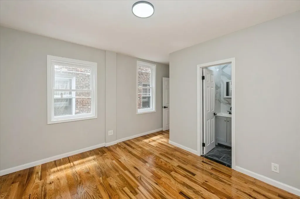 3585 Fish Avenue Bronx NY 10469