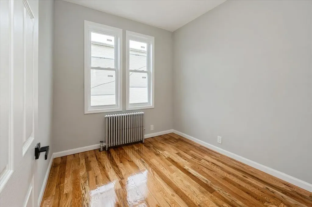 3585 Fish Avenue Bronx NY 10469