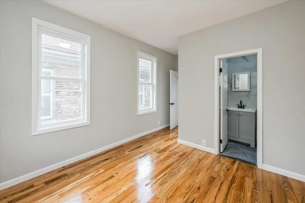 3585 Fish Avenue Bronx NY 10469