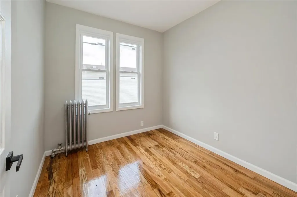 3585 Fish Avenue Bronx NY 10469