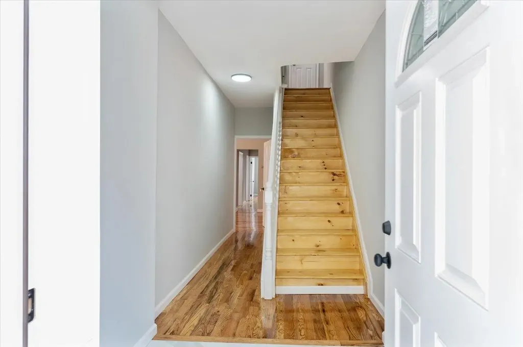 3585 Fish Avenue Bronx NY 10469