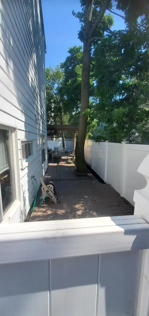 30 Chestnut Circle Staten Island NY 10312