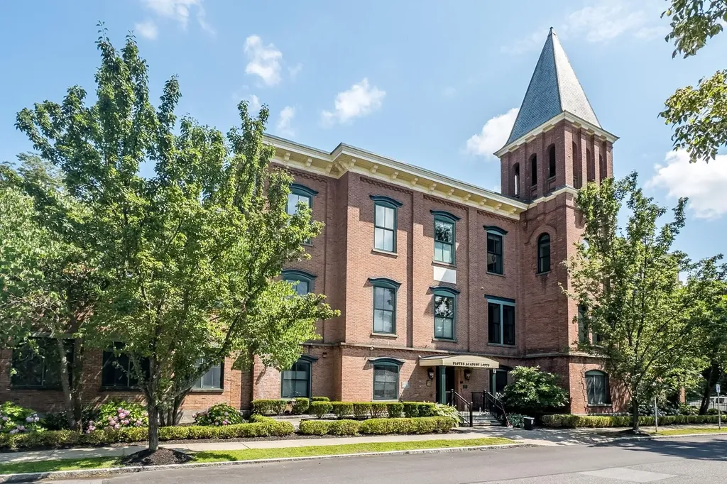 214 W Chestnut Street Kingston NY 12401