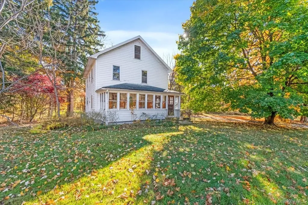 2164 State Route 32 Modena NY 12548