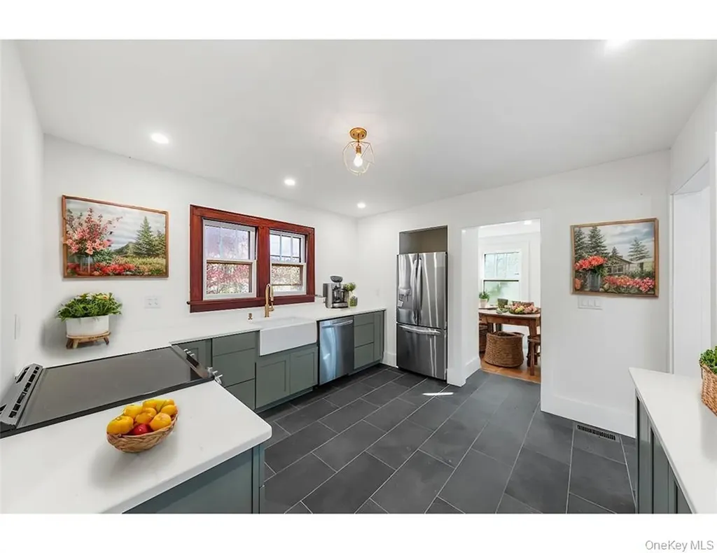 2164 State Route 32 Modena NY 12548