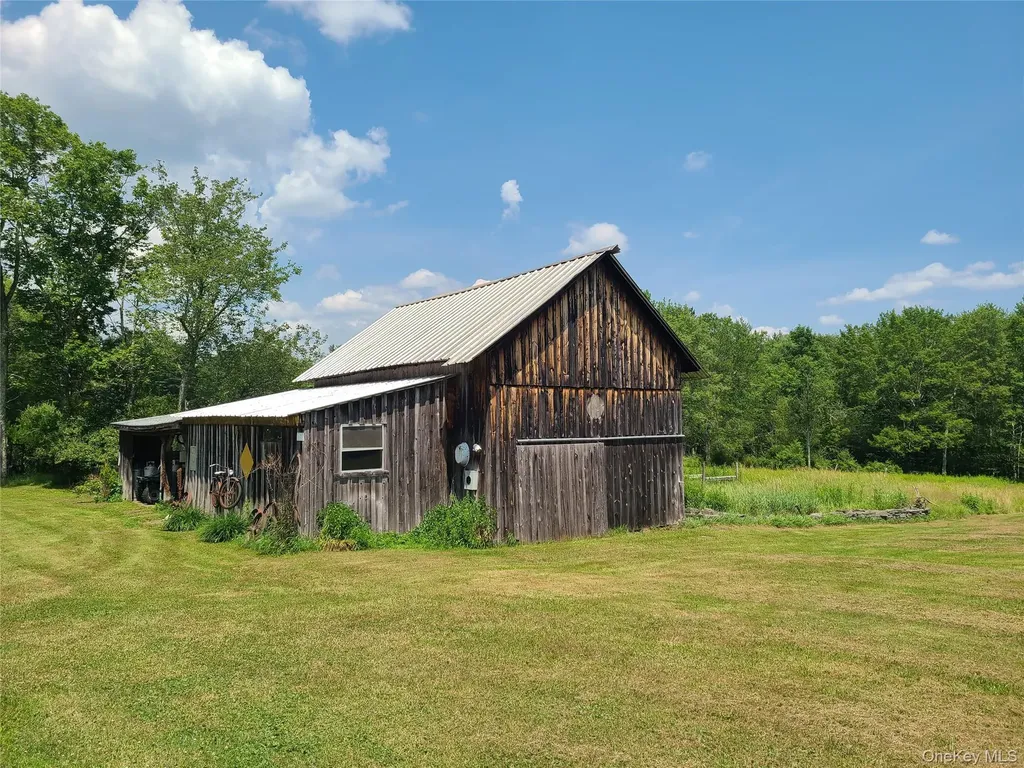 28 Martin Lane Mongaup Valley NY 12762