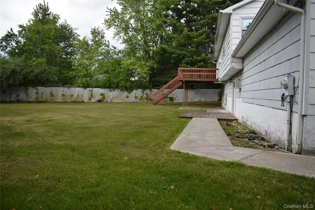 46 Trenton Road Fishkill NY 12524