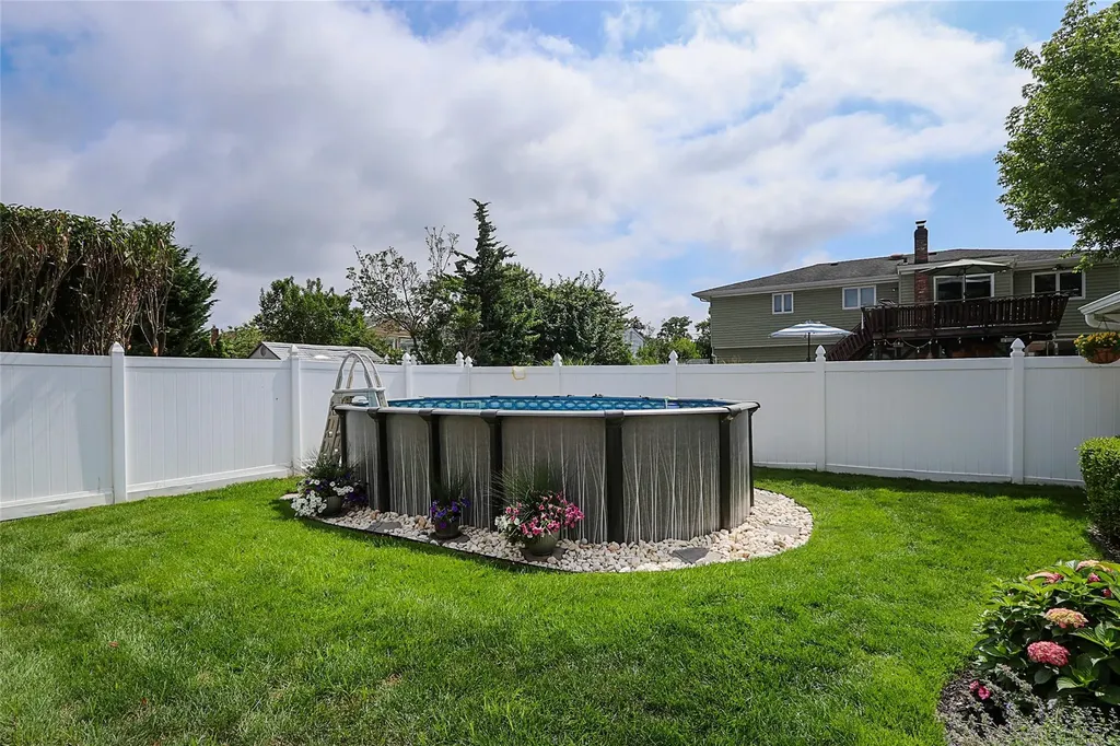 175 Division Avenue Massapequa NY 11758