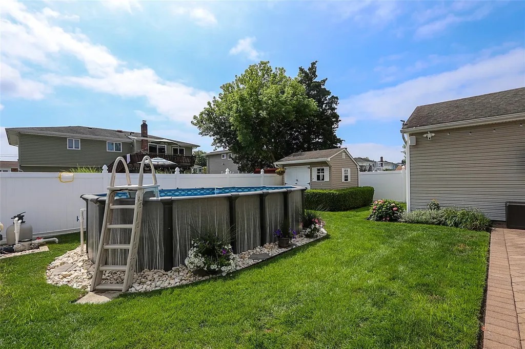 175 Division Avenue Massapequa NY 11758
