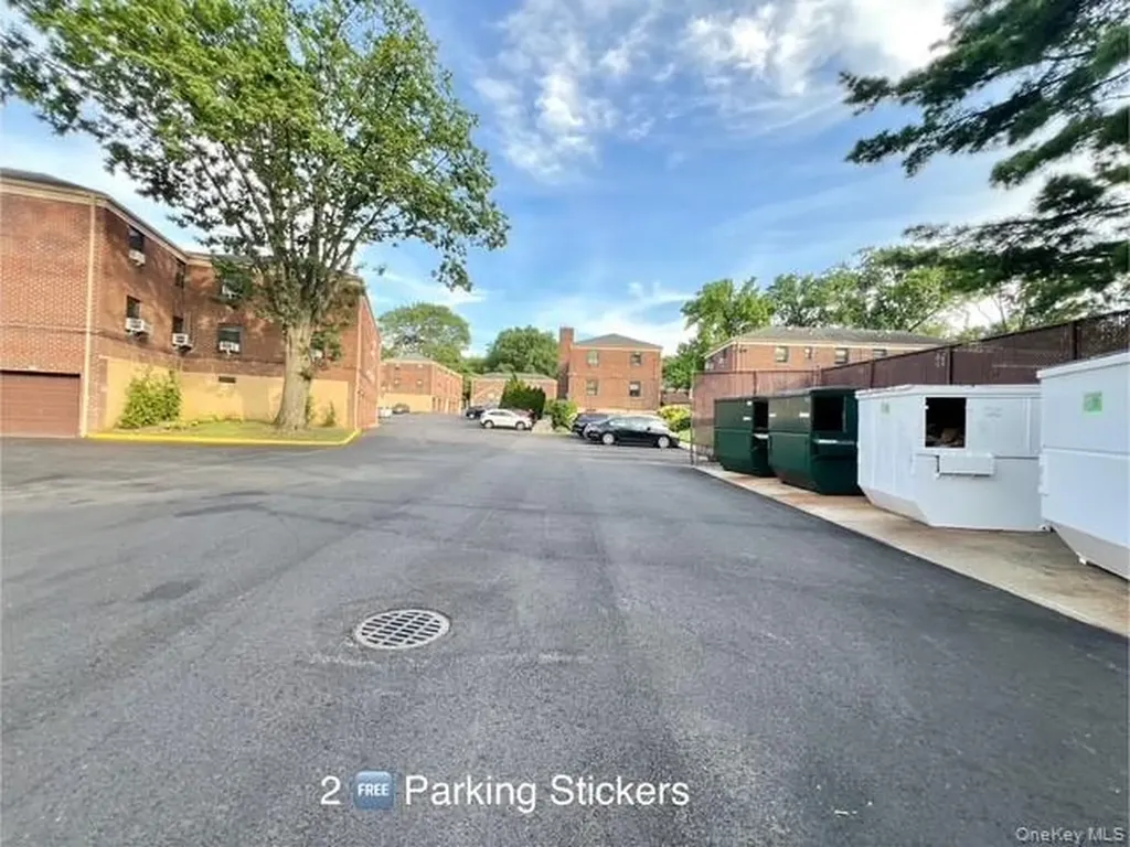 219-36 74 Avenue Bayside NY 11364