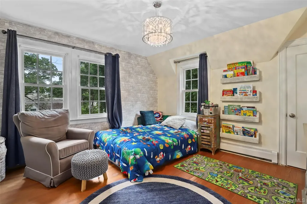 74 Chester Drive Yonkers NY 10710