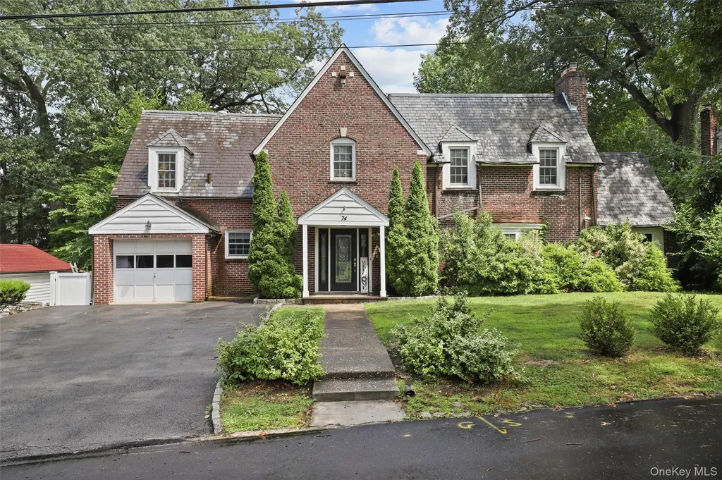 74 Chester Drive Yonkers NY 10710