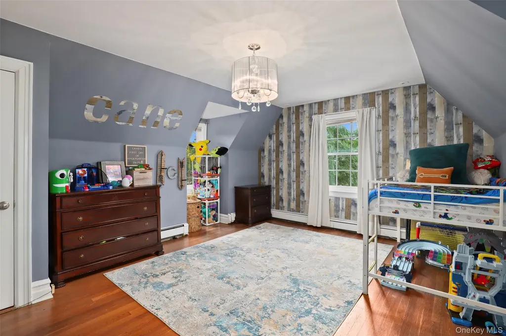 74 Chester Drive Yonkers NY 10710