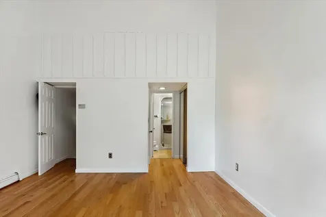 104 Round Hill Road Dobbs Ferry NY 10522