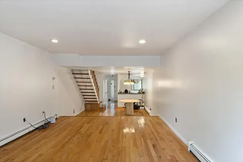 104 Round Hill Road Dobbs Ferry NY 10522