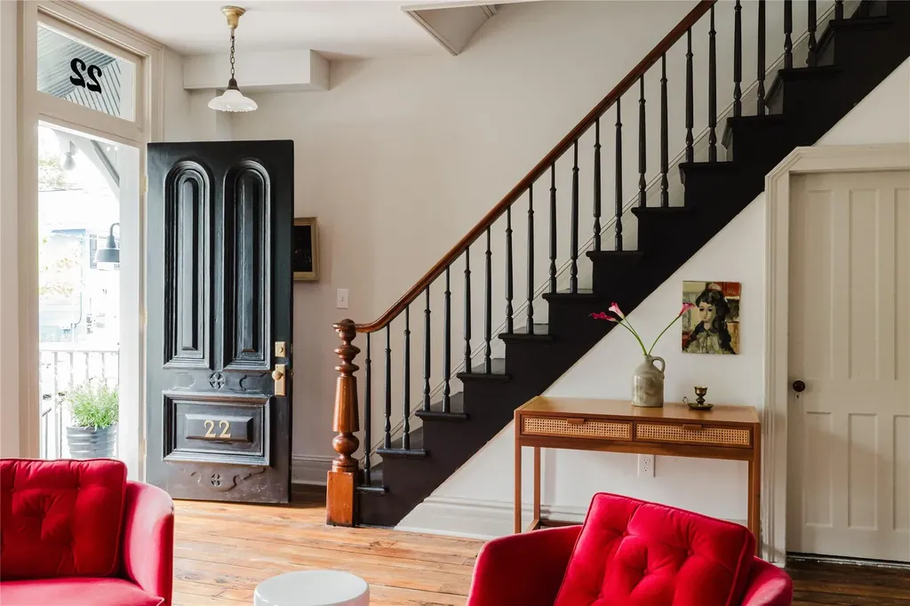 22 8th Street Hudson NY 12534
