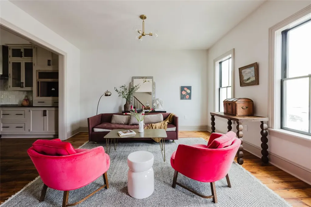 22 8th Street Hudson NY 12534