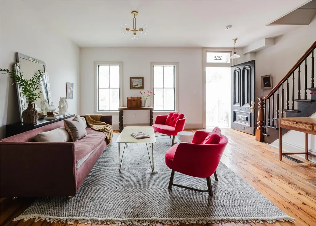 22 8th Street Hudson NY 12534