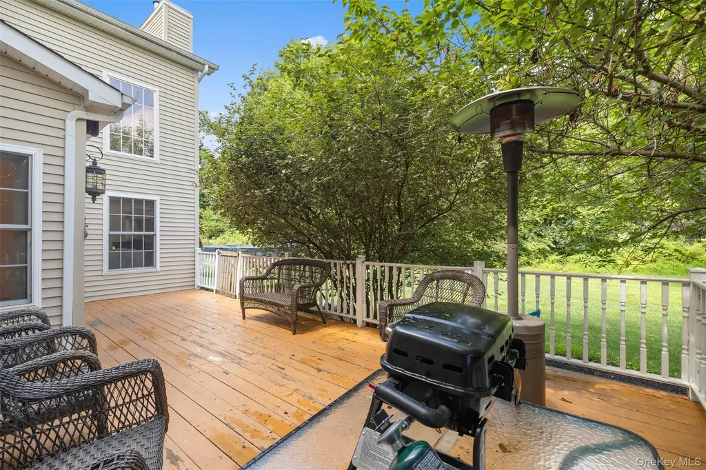 93 Elise Drive Middletown NY 10941