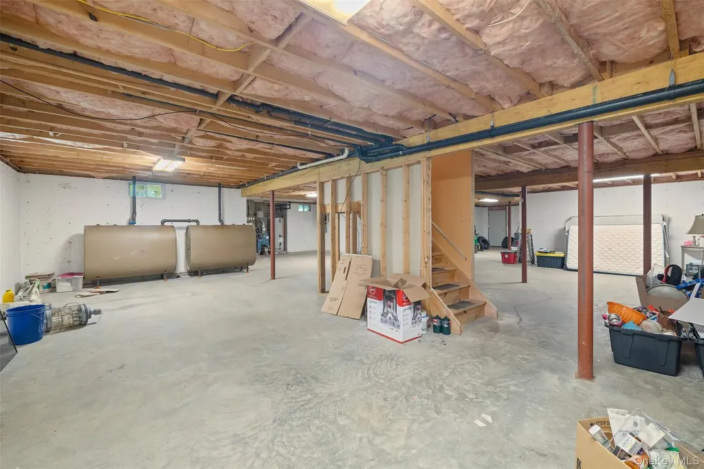 93 Elise Drive Middletown NY 10941