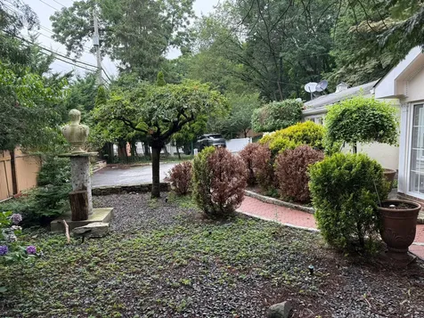 445 W Hartsdale Avenue Hartsdale NY 10530