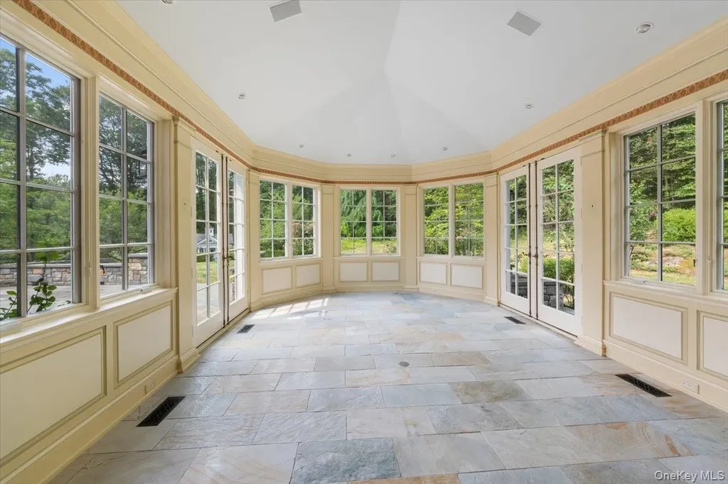 4 Ashfields Lane Armonk NY 10504