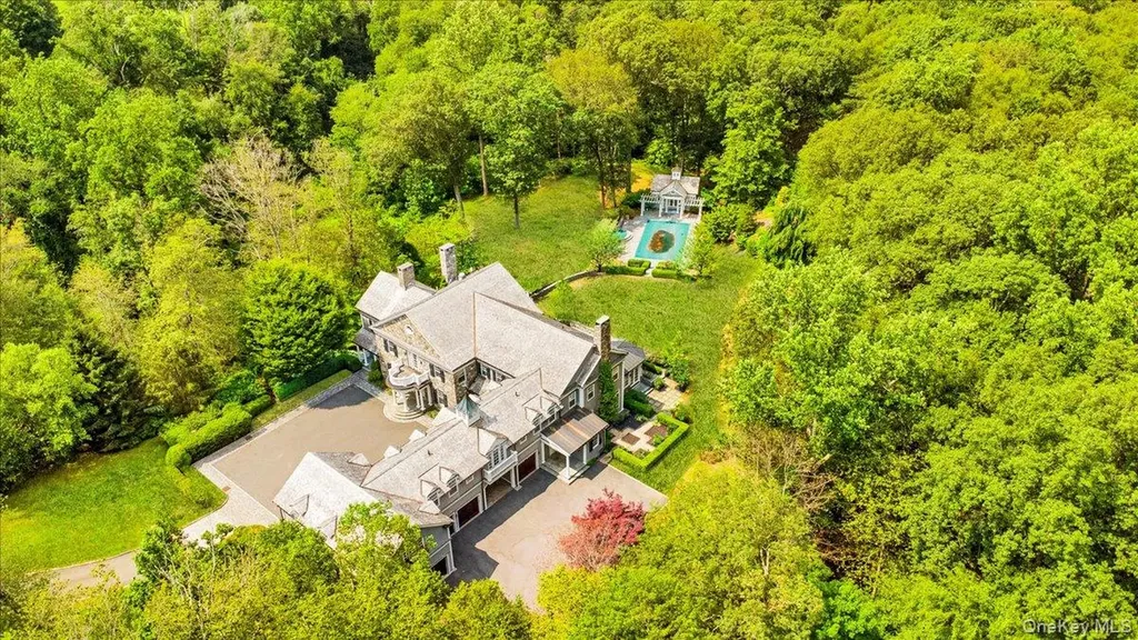 4 Ashfields Lane Armonk NY 10504