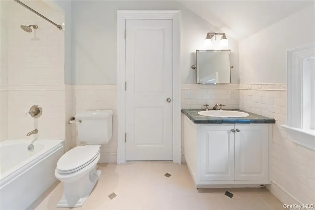 4 Ashfields Lane Armonk NY 10504