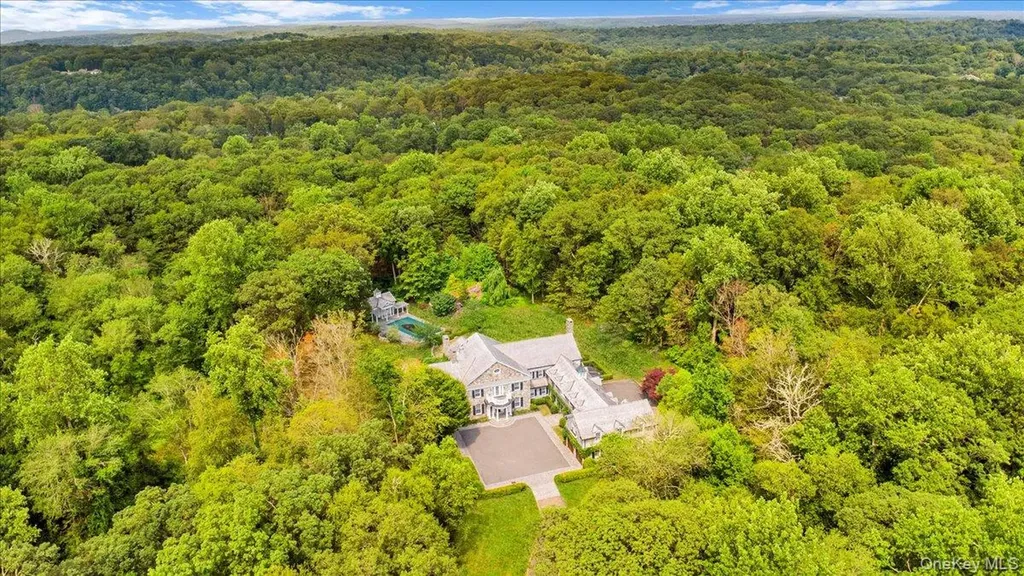 4 Ashfields Lane Armonk NY 10504