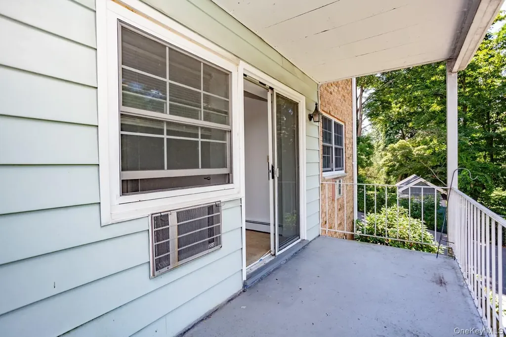 1840 Crompond Road Peekskill NY 10566