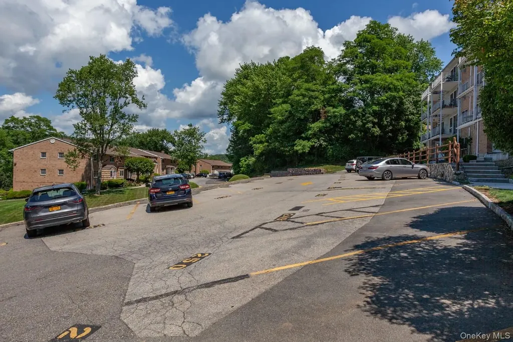 1840 Crompond Road Peekskill NY 10566