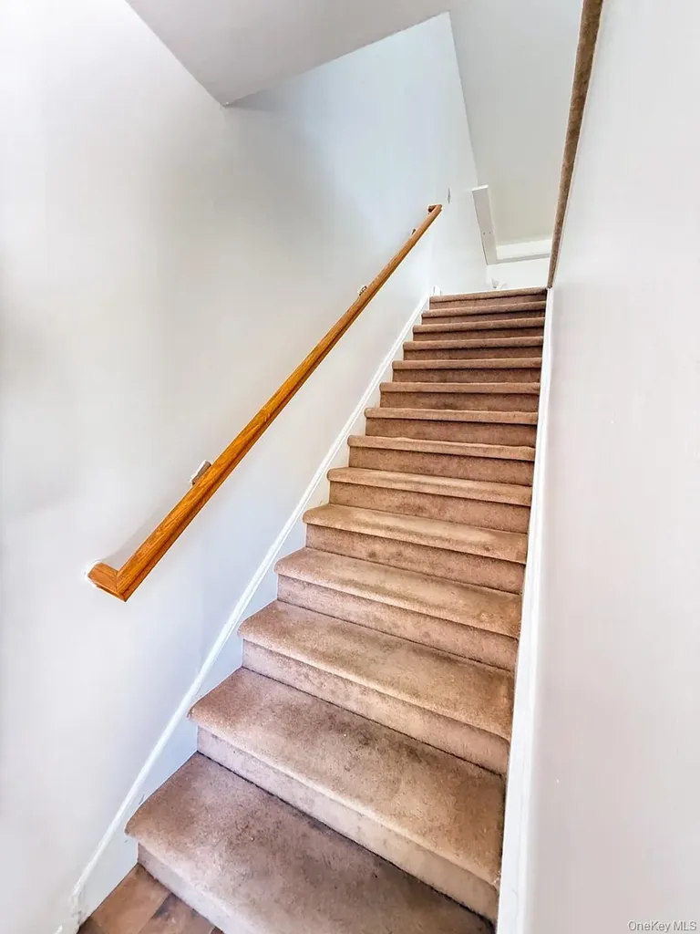1840 Crompond Road Peekskill NY 10566