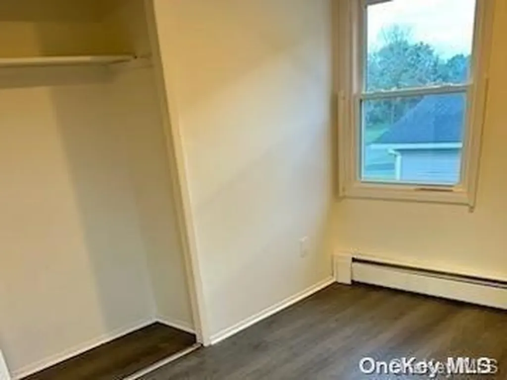 9 Maureen Lane Stony Brook NY 11790