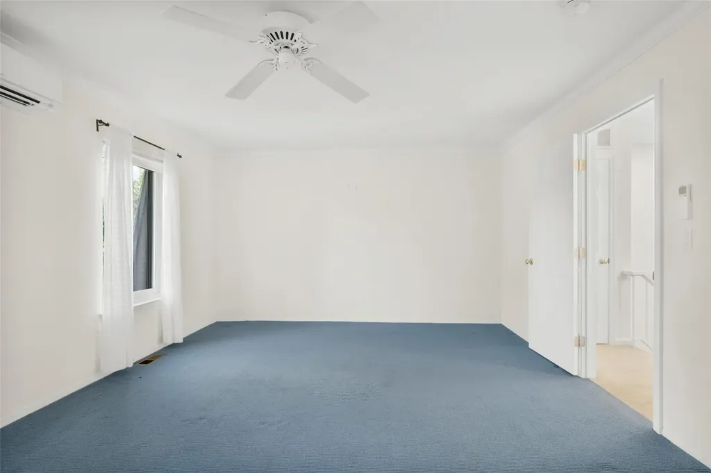 25 The Hamlet Pelham NY 10803