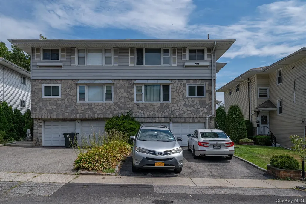 15 Valerie Drive Yonkers NY 10703