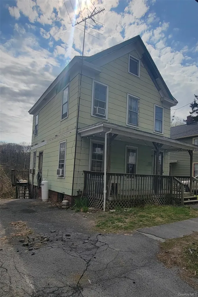 171 Main Street Catskill NY 12414