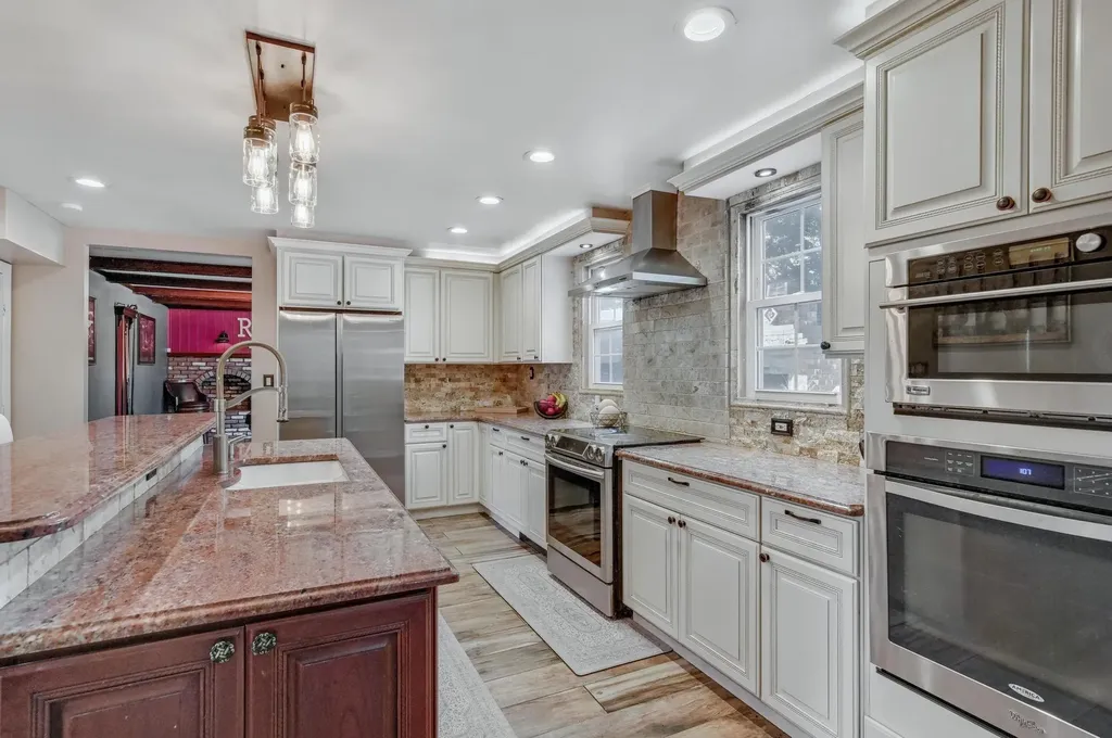 8 Caramel Court Commack NY 11725