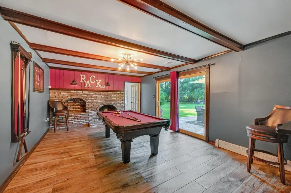 8 Caramel Court Commack NY 11725