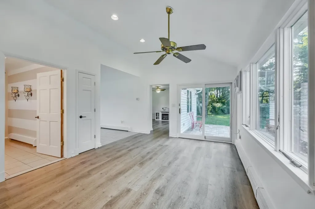 8 Caramel Court Commack NY 11725