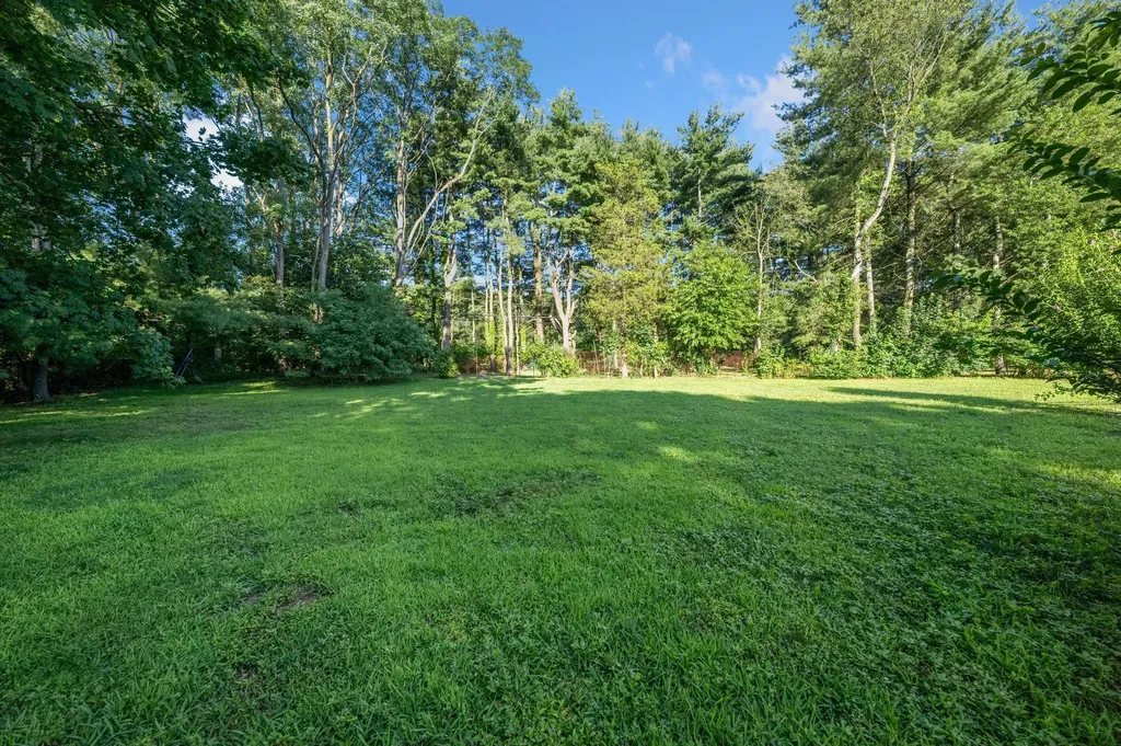 8 Caramel Court Commack NY 11725
