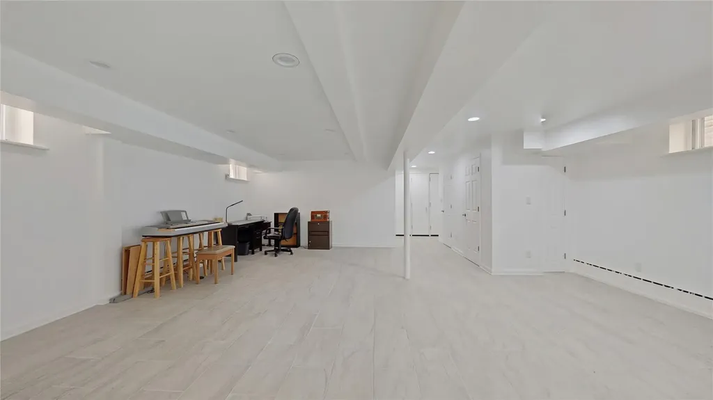 987 E 42nd Street Brooklyn NY 11210
