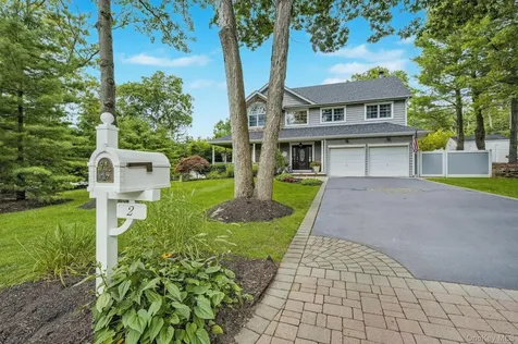 2 Whispering Woods Drive Smithtown NY 11787