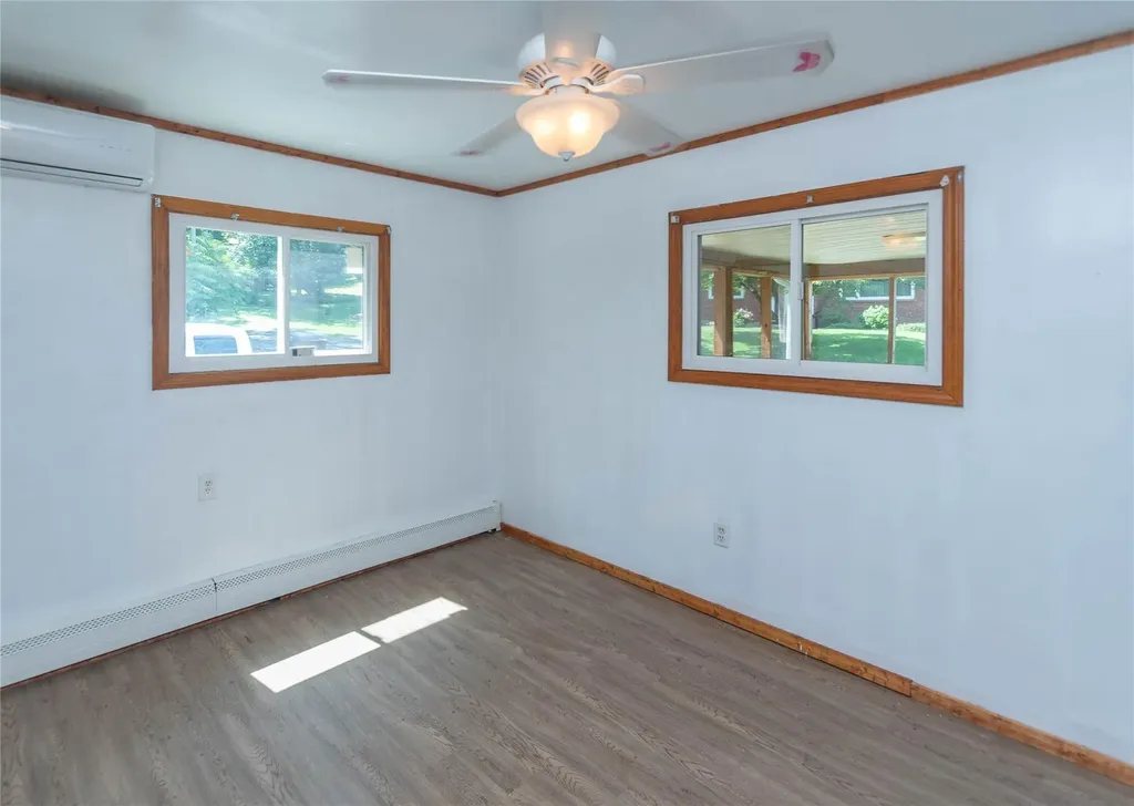 48 Petit Avenue Kingston NY 12401