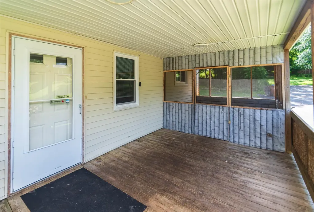 48 Petit Avenue Kingston NY 12401