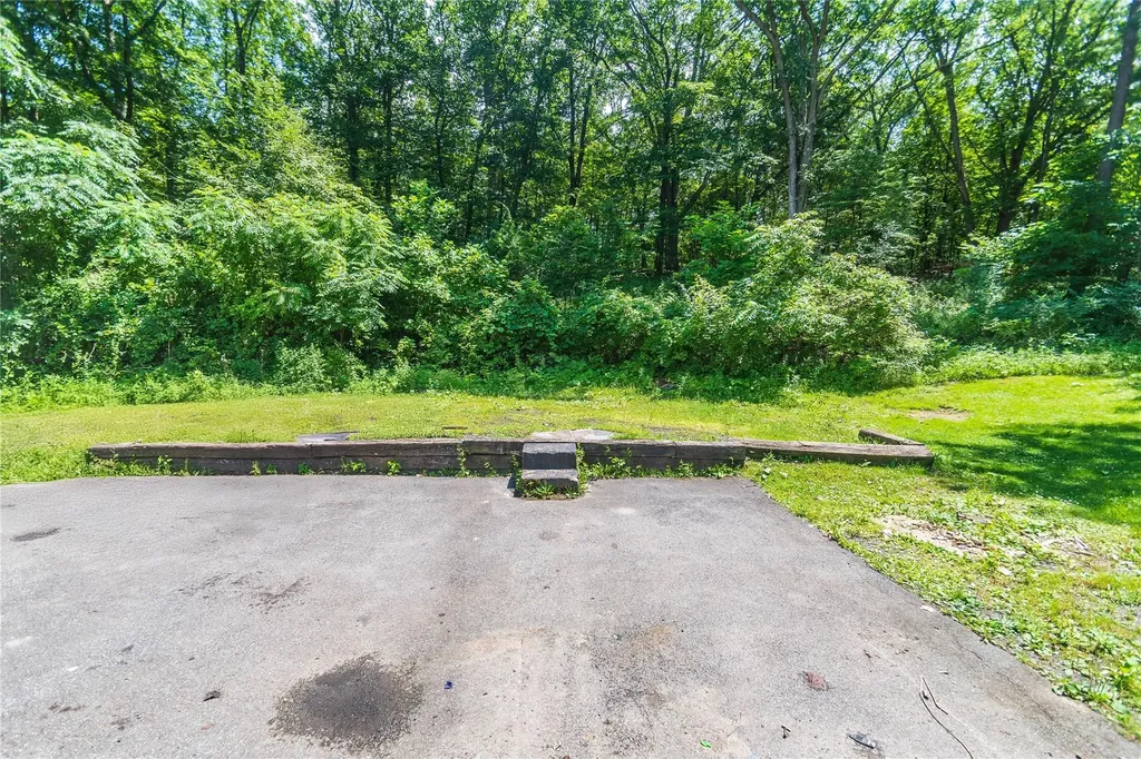 48 Petit Avenue Kingston NY 12401