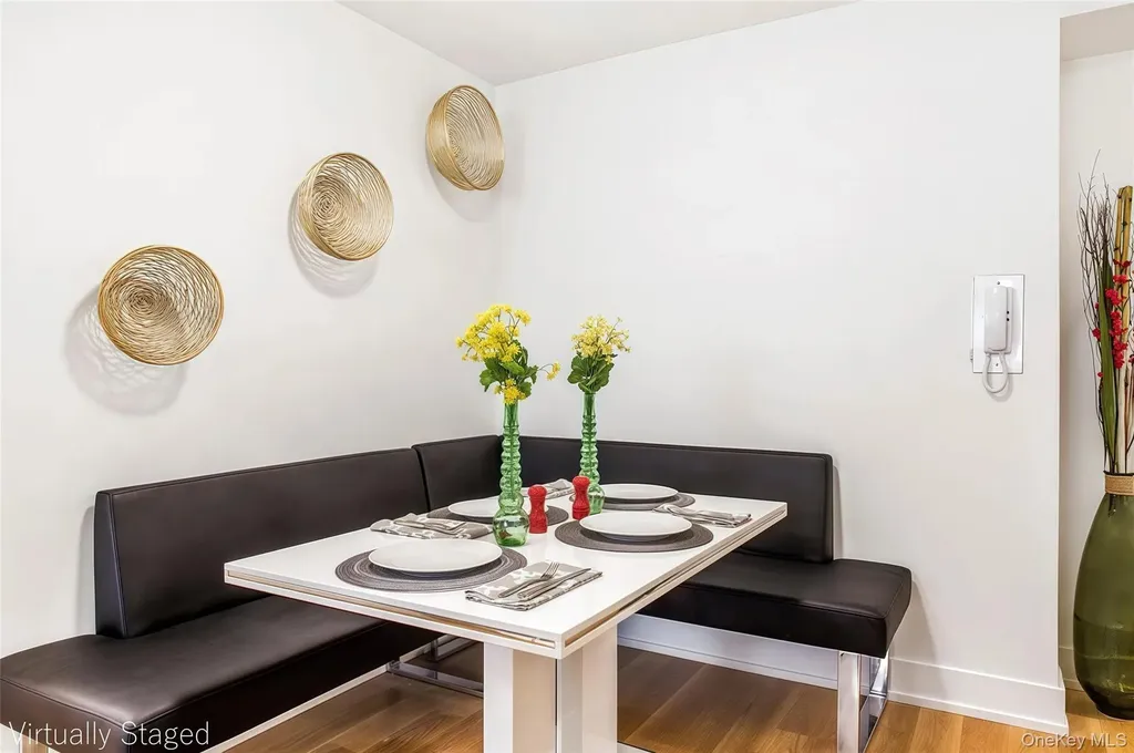142-20 Franklin Avenue Flushing NY 11355
