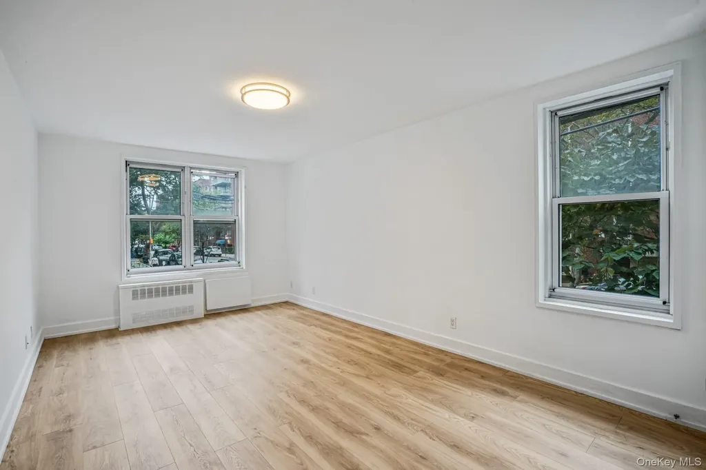 142-20 Franklin Avenue Flushing NY 11355
