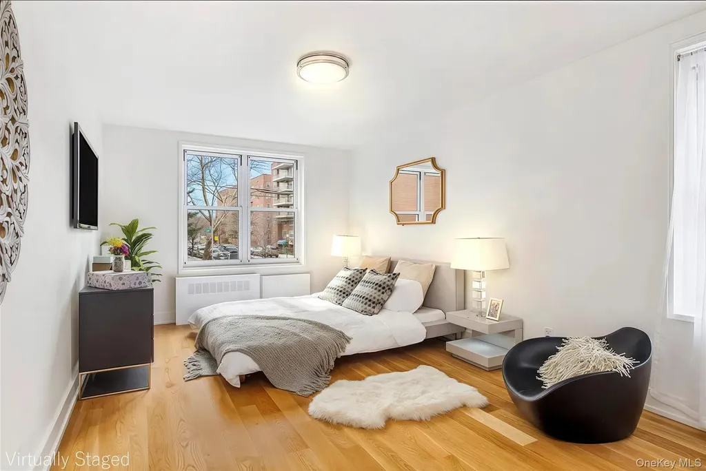 142-20 Franklin Avenue Flushing NY 11355