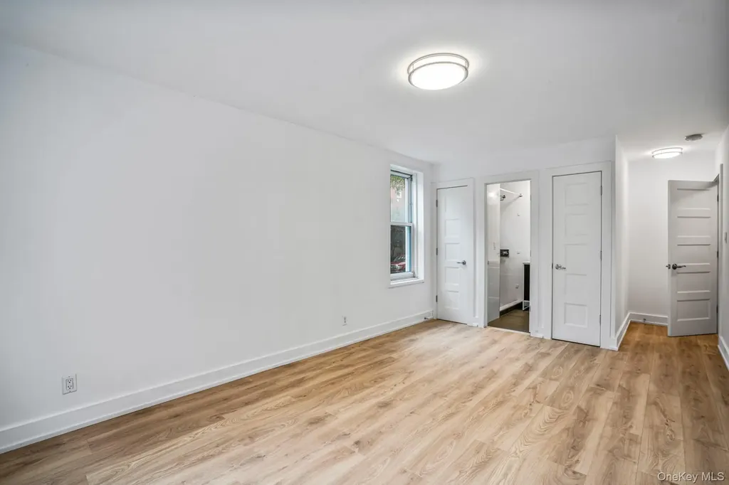 142-20 Franklin Avenue Flushing NY 11355